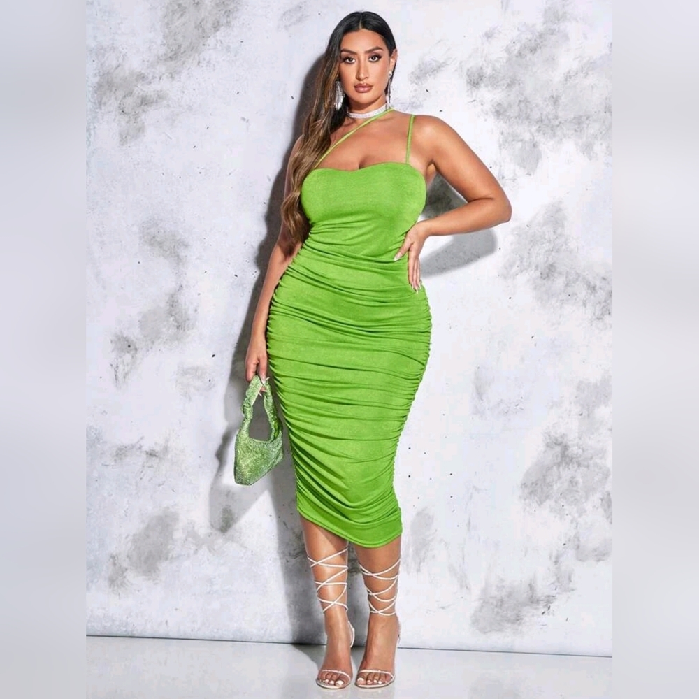 SHEIN BAE Plus Ruched Cami Bodycon Dress